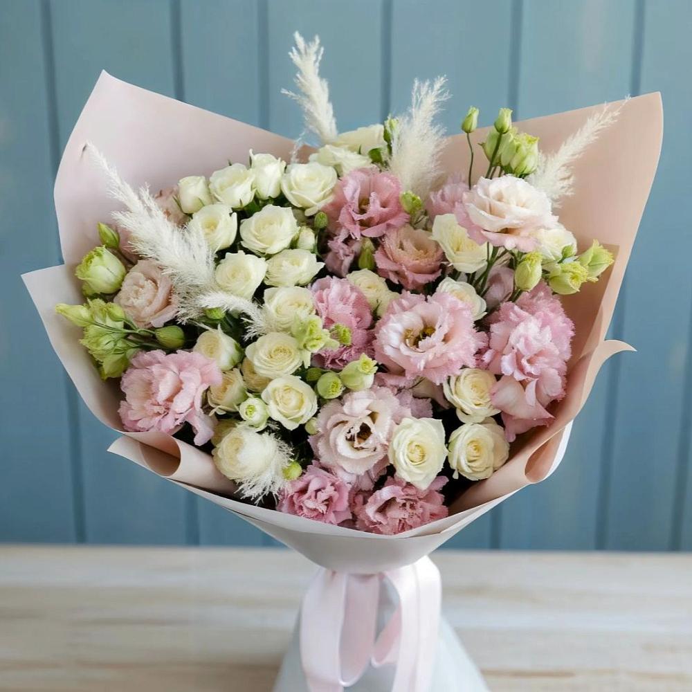 Букет цветов из: Альстромерии и Розы в Новый Адыгея