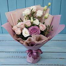Букет цветов из:  Розы и Лизиантусы в Новый Адыгея