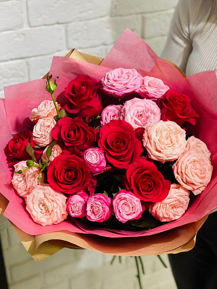 Букет цветов из: Розы в Новый Адыгея