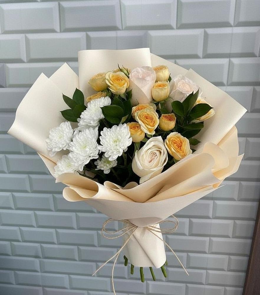 Букет цветов из: Розы и Хризантемы в Новый Адыгея